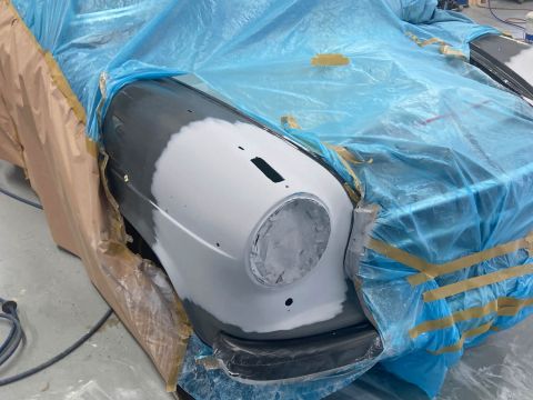 Karosseriearbeiten am Auto